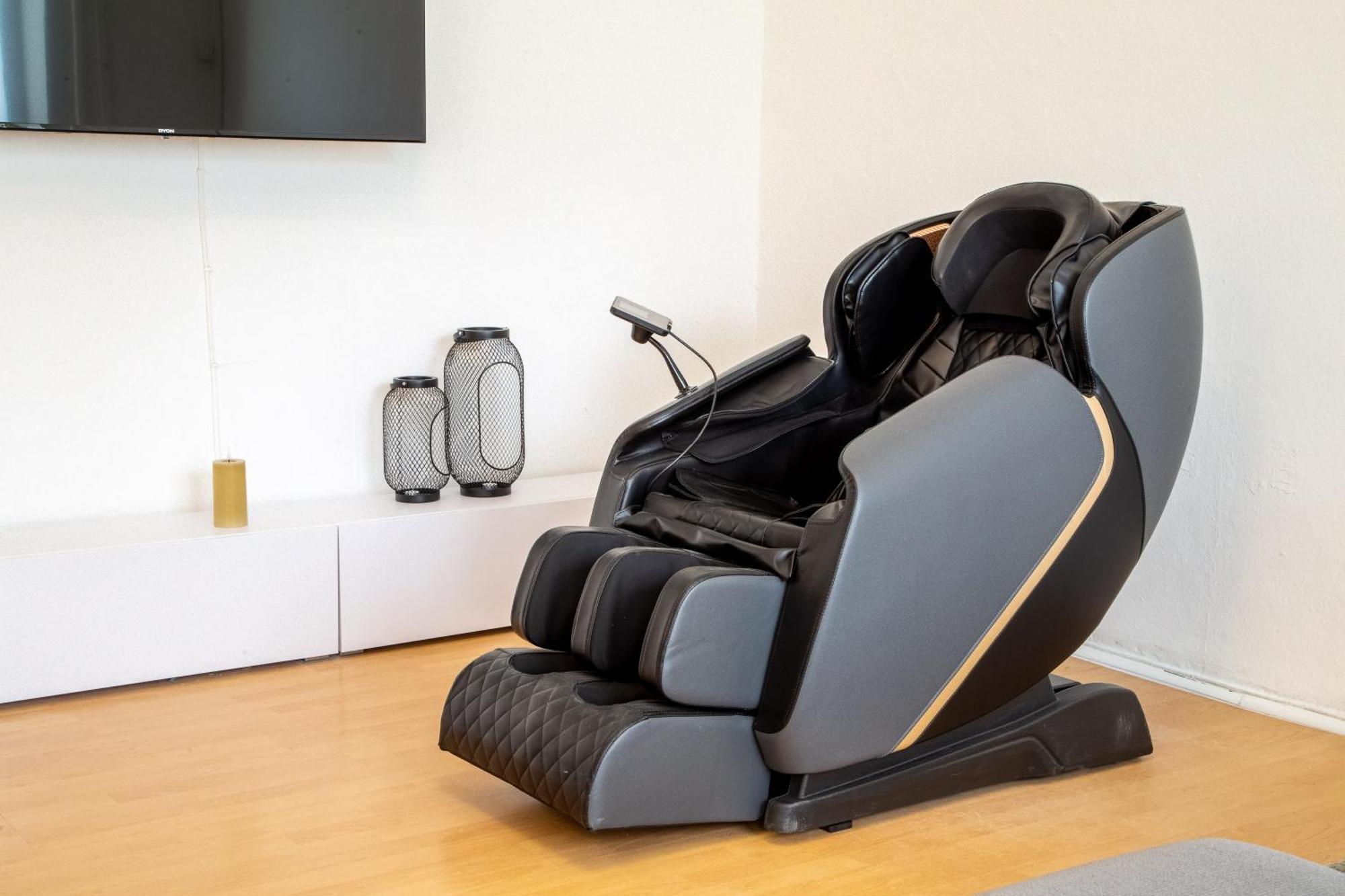 Appartamento Massagesessel, King-Sized Bed, Billardtisch, 2 Couches Berlino Esterno foto