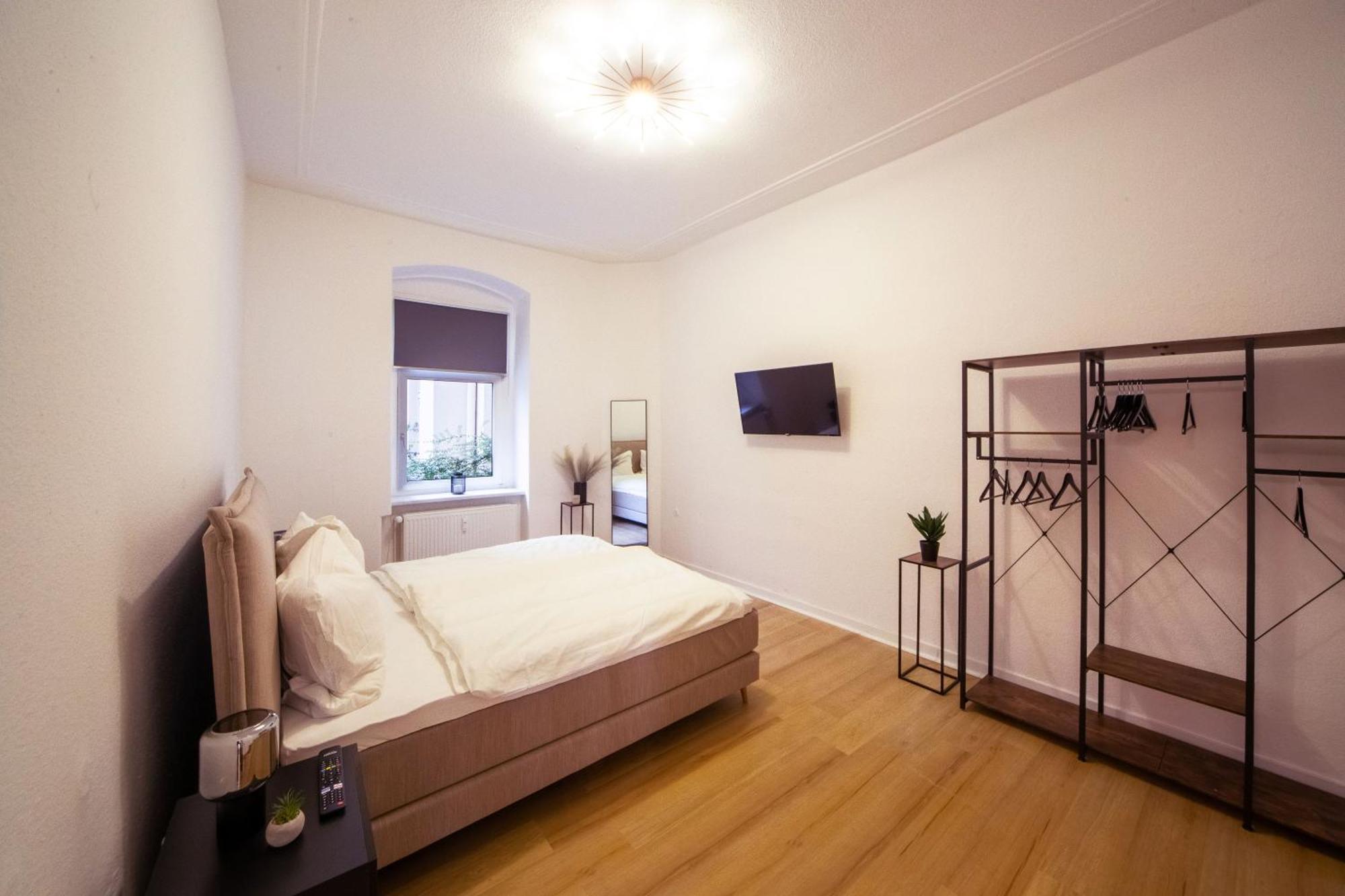 Appartamento Massagesessel, King-Sized Bed, Billardtisch, 2 Couches Berlino Esterno foto