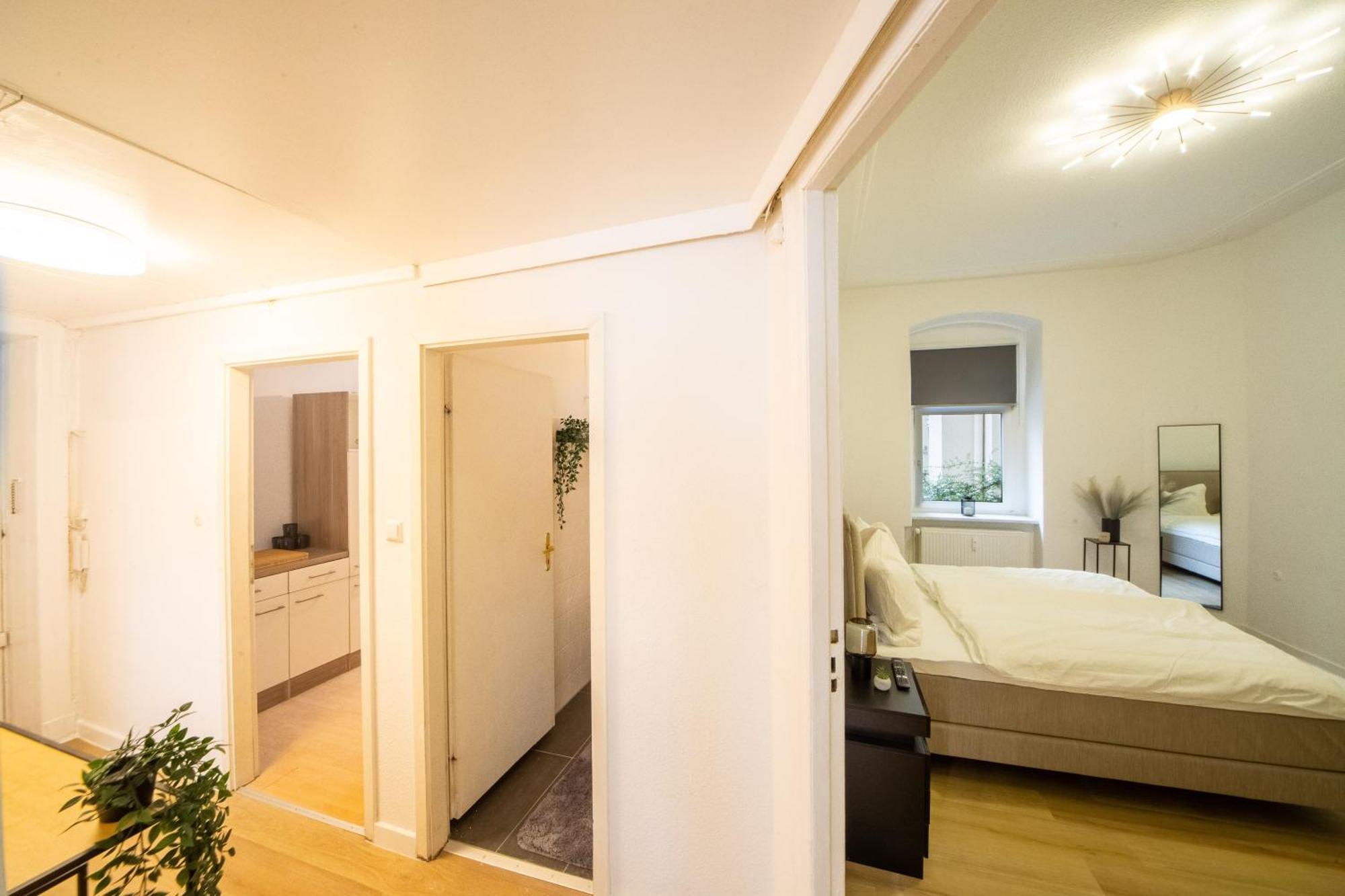 Appartamento Massagesessel, King-Sized Bed, Billardtisch, 2 Couches Berlino Esterno foto