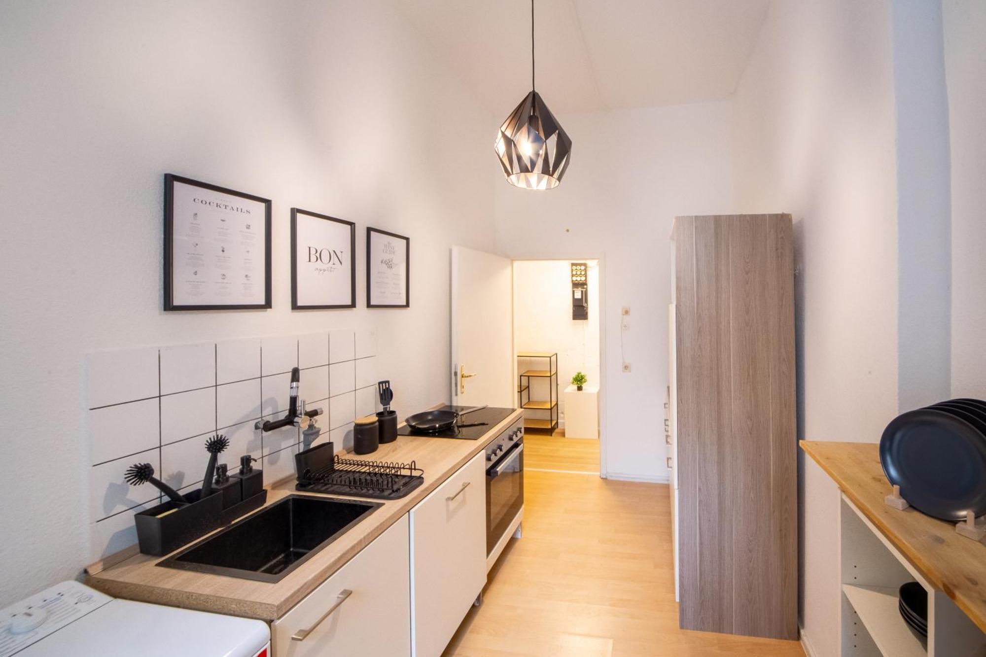 Appartamento Massagesessel, King-Sized Bed, Billardtisch, 2 Couches Berlino Esterno foto